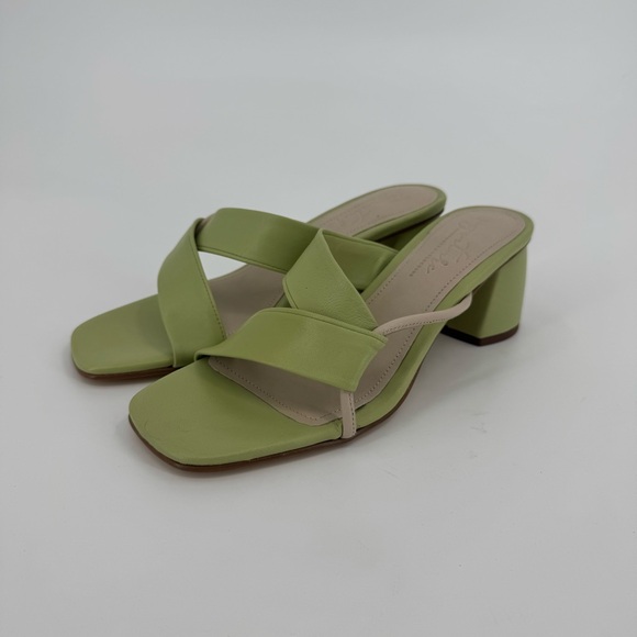 Journee Signature Collection Women's Green Leather Jossette Heeled Sandals Size - Picture 3 of 10